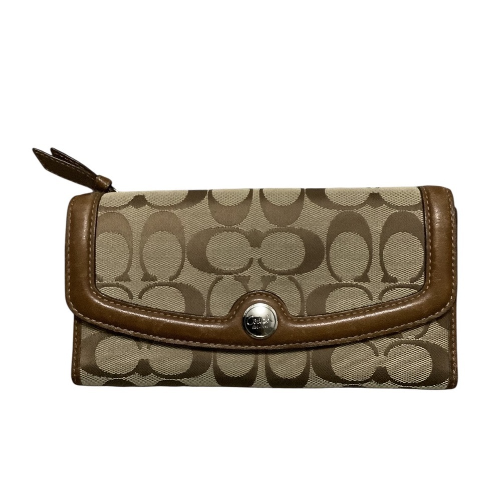 Coach Signature Canvas Continental Wallet in Khaki/Chalk